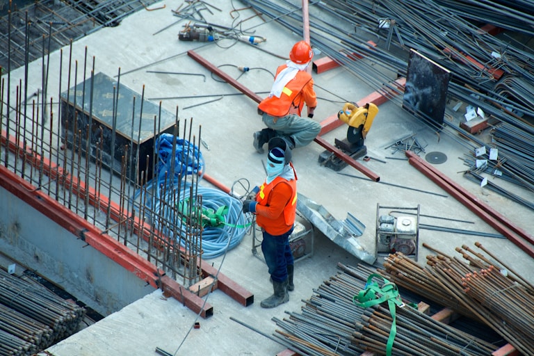 Remote Job Sites, Real-Time Collaboration: The Construction Firm’s Guide to IT That Actually Works in the Field